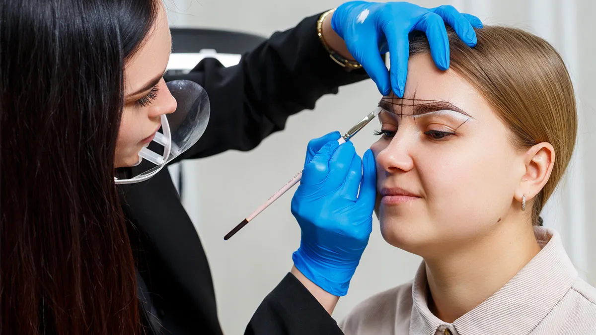 Eyebrow Transplant 