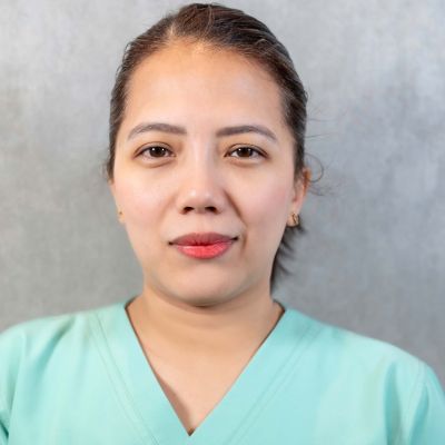 Dr. Maylyn